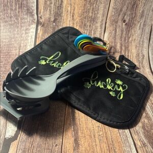 NEW 7”x9” Black Pot Holders with Green 'Lucky' Design & Utensils Item #PHK6689